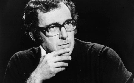 Pinter looking intense in 1978.