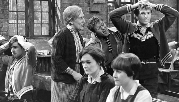 Walking in the Middle of the Road: Working-class homecoming in British TV Drama. Nov 2, 2018 @ Birkbeck, London (UK)
