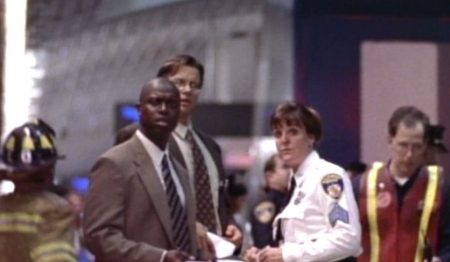 Fig. 1: Homicide: Life on the Street (NBC, 1993-1999) – one of the most significant TV series of the 1990s that helped pave the way for the Golden Age of American television drama at the turn of the century. The Golden Age would largely become a cable phenomenon, connected to premium cable networks like HBO and showrunners like David Simon. © NBC.
